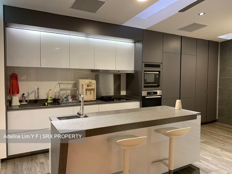 Pavilion Green thumbnail photo